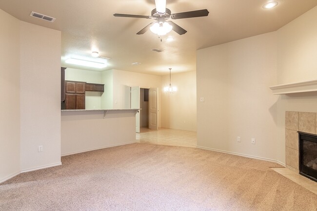 Building Photo - 3 bed 2 bath - Cooper ISD