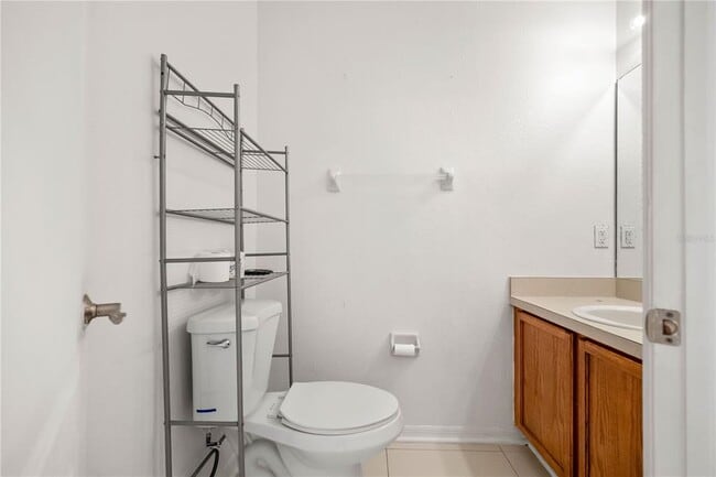 Building Photo - 9446 Leatherwood Ave