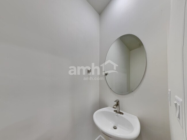 Building Photo - 7391 S Copper Rim Dr