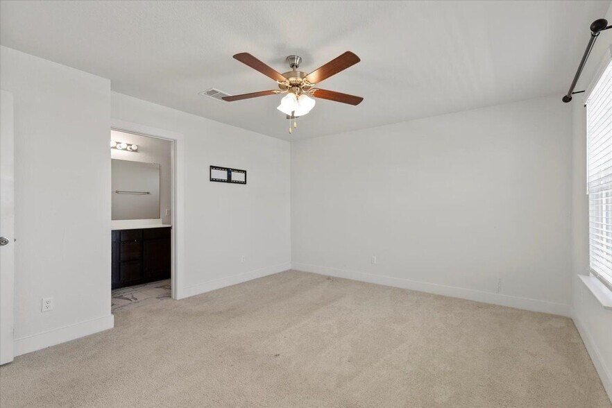 Building Photo - 210 Timber Brook Dr