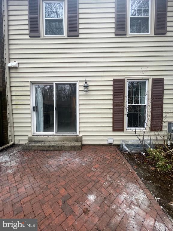 Building Photo - 9209 Frostburg Way