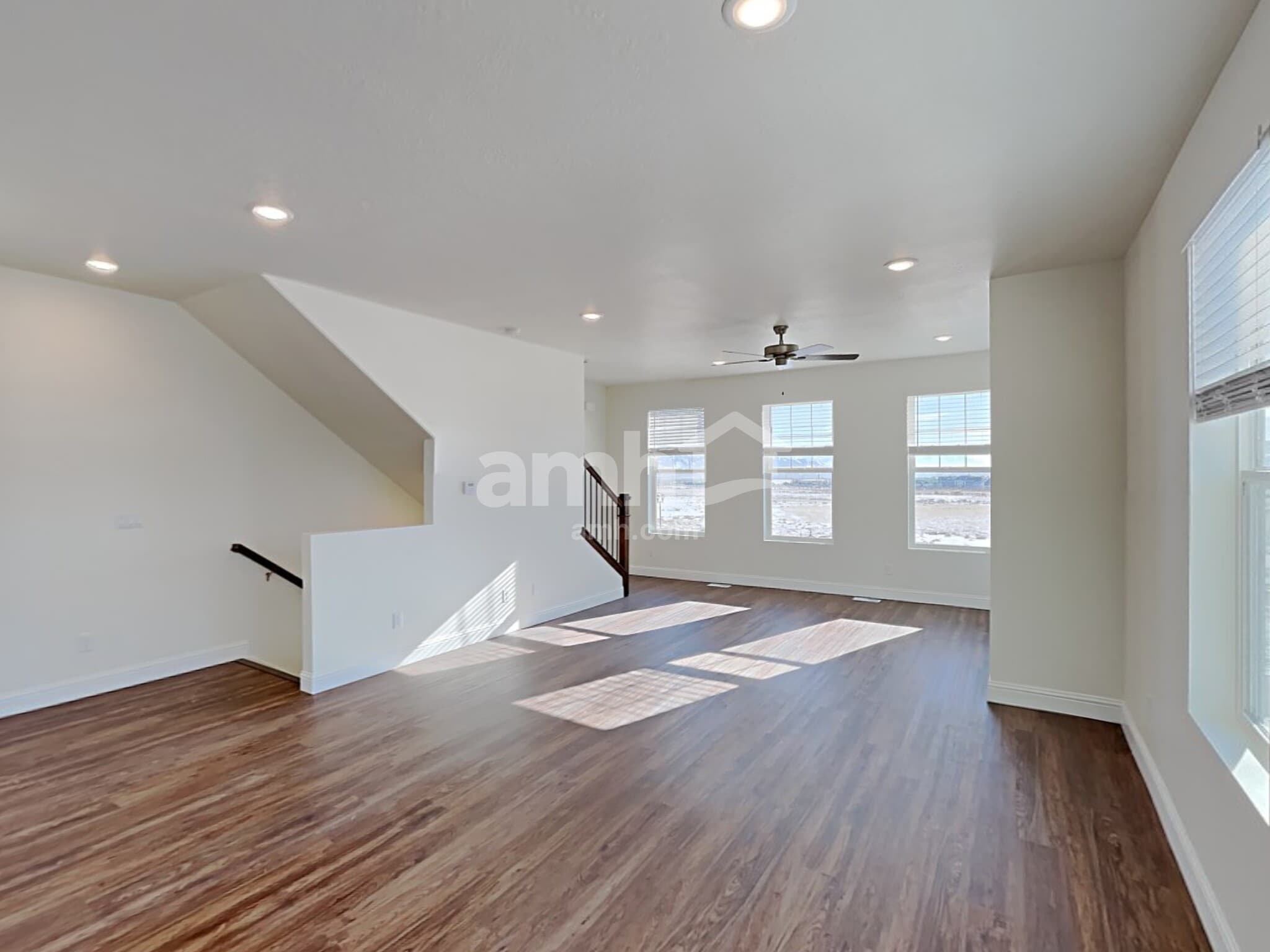 Building Photo - 6056 W South Jordan Pky