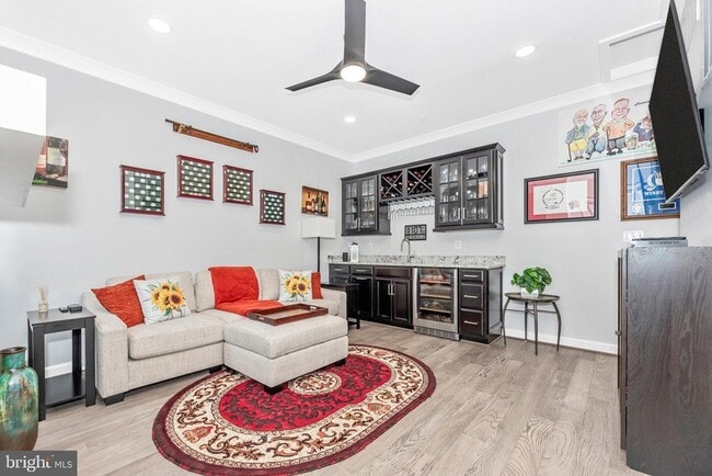 Building Photo - 521 Triggerfish Dr