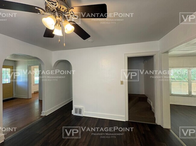Building Photo - 2224 Ullmer Ct