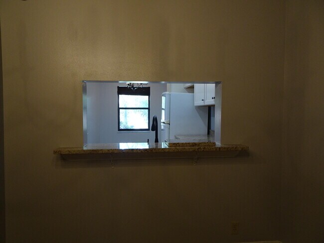 Building Photo - 12260 Sag Harbor Ct