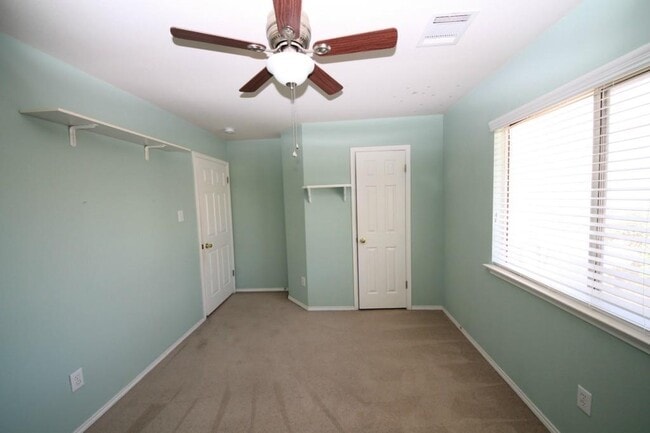 Building Photo - 2408 Cranberry Cove