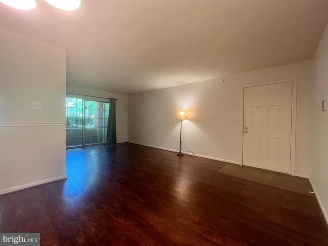 Building Photo - 3404 Tulleys Pointe Ct