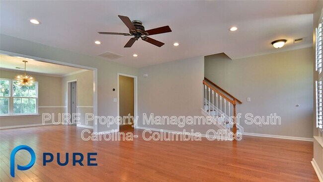 Building Photo - 229 Kenmore Park Dr