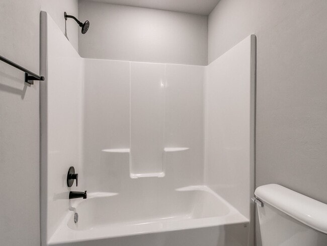 Building Photo - 1ST MONTH FREE