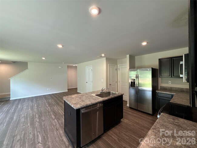 Building Photo - 4208 Bowline Dr