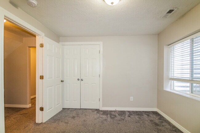 Building Photo - 7548 Mesa Maple Dr