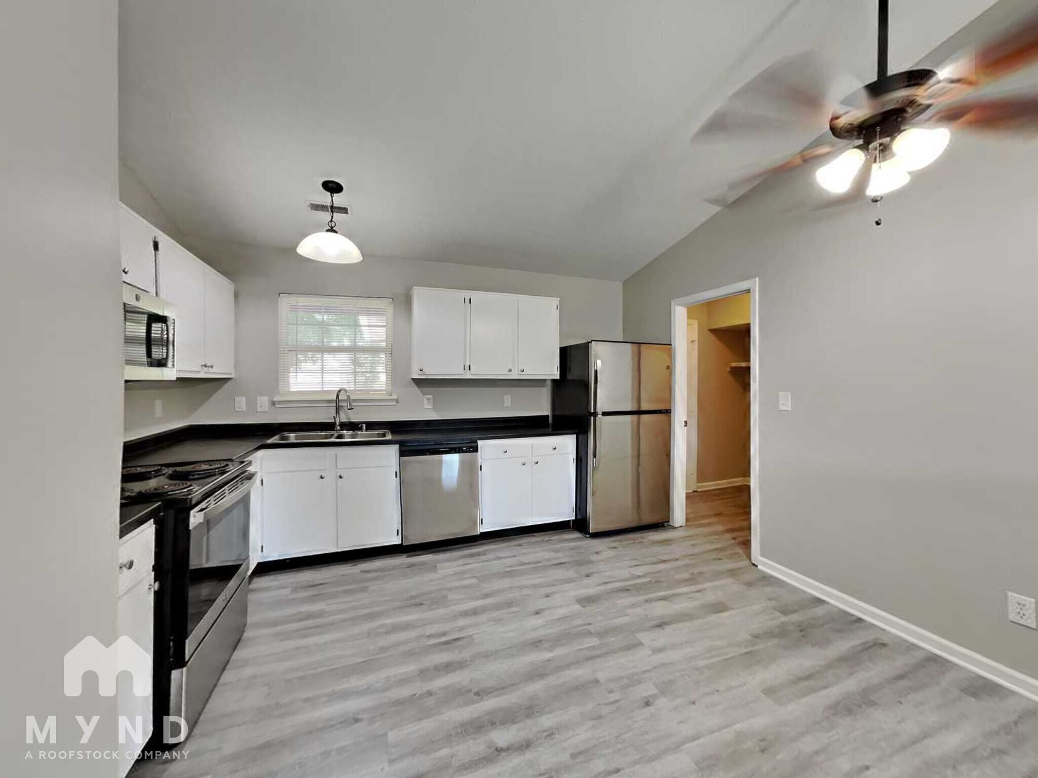 Building Photo - 447 Ashby Dr