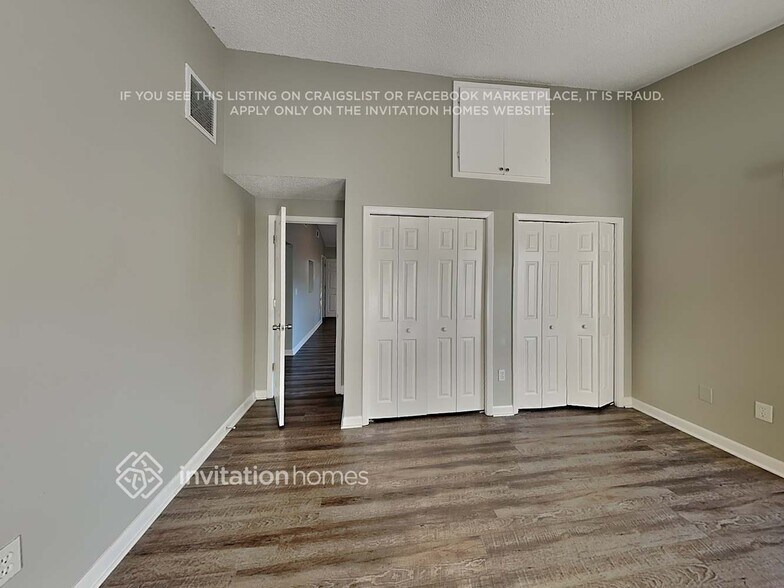 Building Photo - 11678 104th St