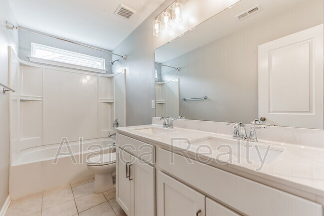 Building Photo - 7419 Canova Ln