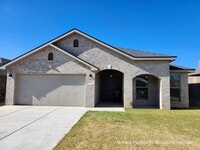 Building Photo - 3407 Bryan Ave