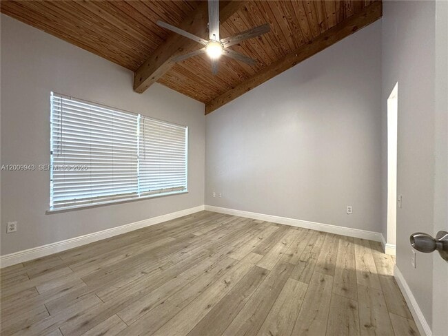 Building Photo - 13640 SW 102nd Ln