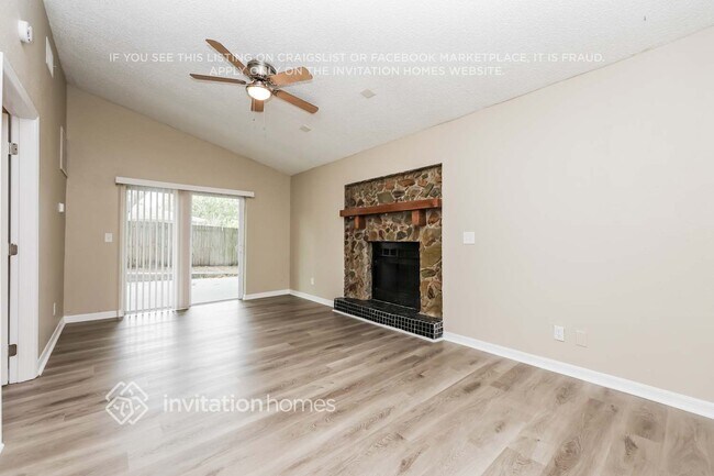 Building Photo - 11332 Maxton Way