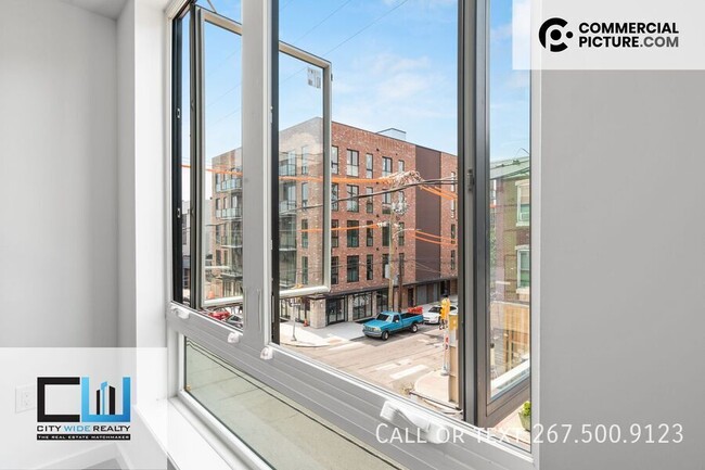 Building Photo - Newly built 1BR apartment available for De...