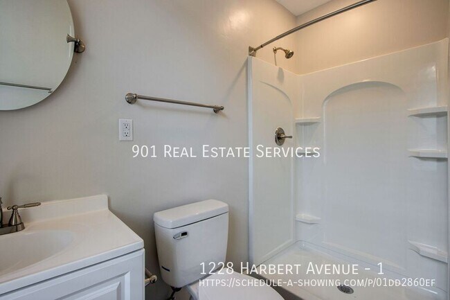 Building Photo - 1228 Harbert Ave