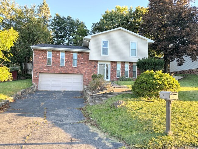 Building Photo - 238 Mohican Ave