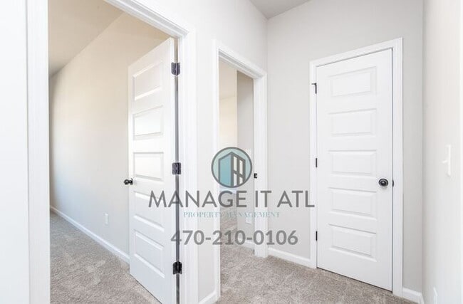 Building Photo - Elegant Townhouse in City of Buford School District!