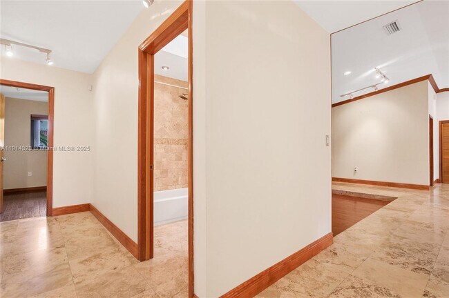 Building Photo - 8035 SW 89th Ct