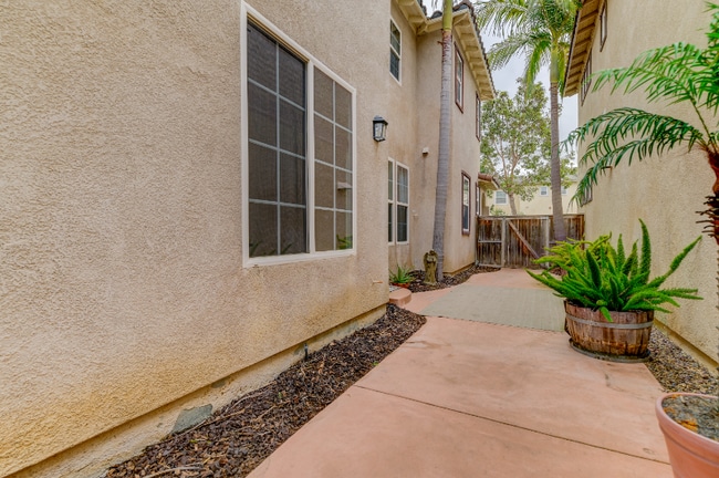 Building Photo - 16608 Honeybrook Ave