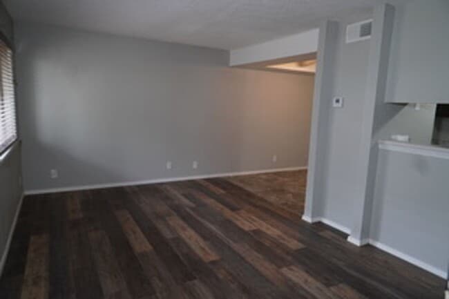 Primary Photo - Wonderful 1-bedroom, 1.5-bath loft style c...