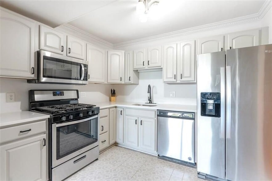 Building Photo - 2965 Pharr Ct S Northwest