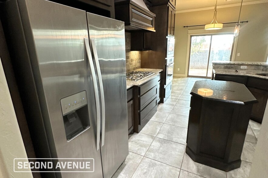 Building Photo - 1028 NW 191st St