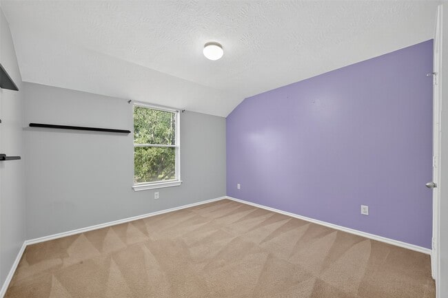 Building Photo - 5454 Cilantro Ln