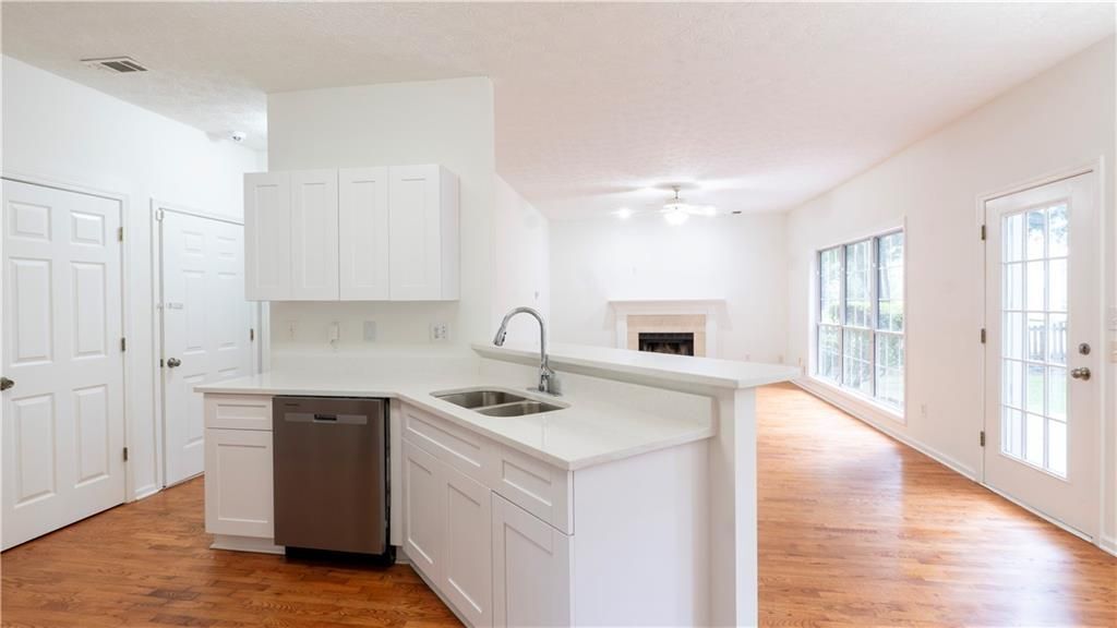 Building Photo - 1607 Tunbridge Ln