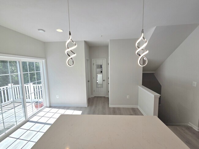 Building Photo - 13146 Dowdens Sta Wy