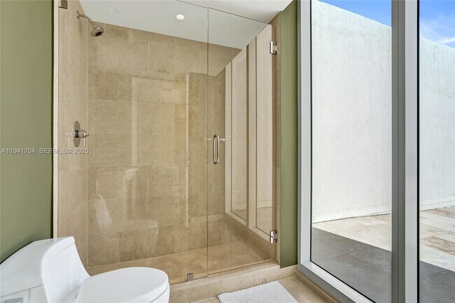 Building Photo - 1800 S Ocean Dr