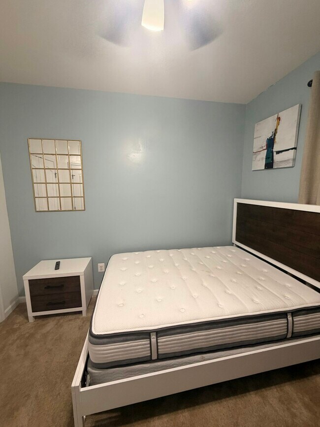 Building Photo - 5217 Forest Pines Dr