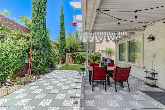 Building Photo - 937 Ambrosia Dr