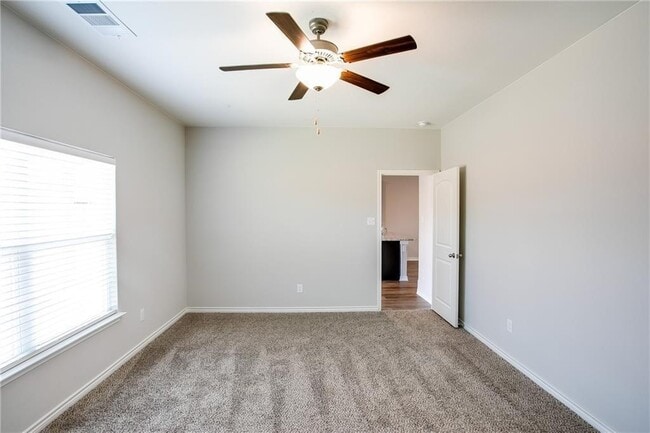 Building Photo - 301 Liberty Meadows Dr