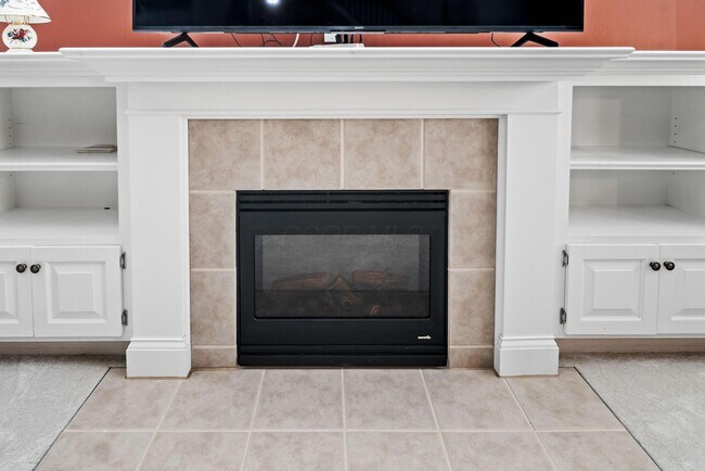 Building Photo - 4939 Stonehaven Dr