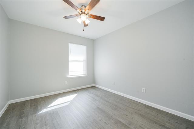 Building Photo - 308 Lakefront Dr