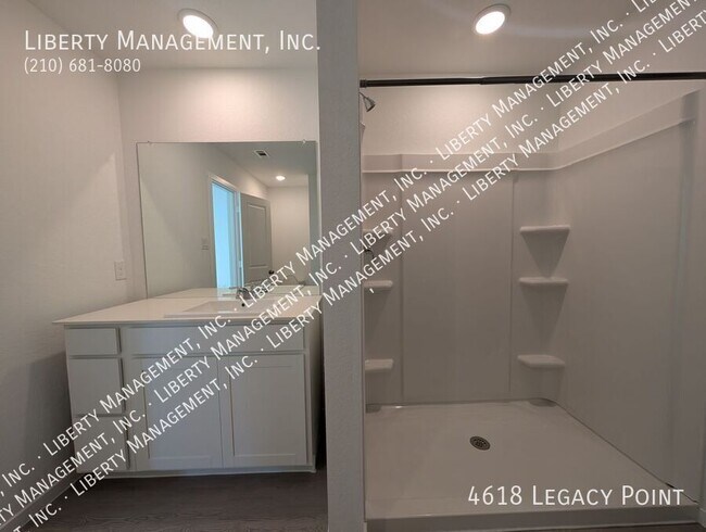 Building Photo - 4618 Legacy Pt