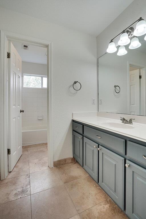 Building Photo - 1414 Laurel Oak Loop