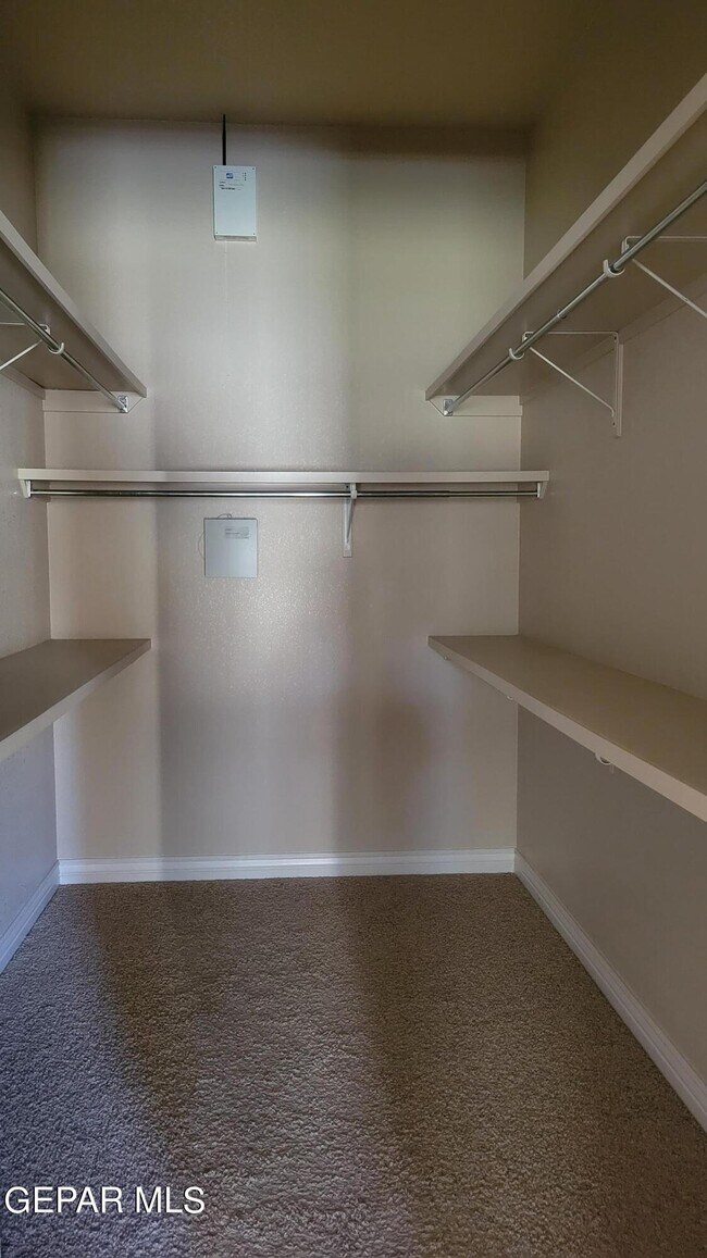 Building Photo - 11512 Porfirio Payan Dr