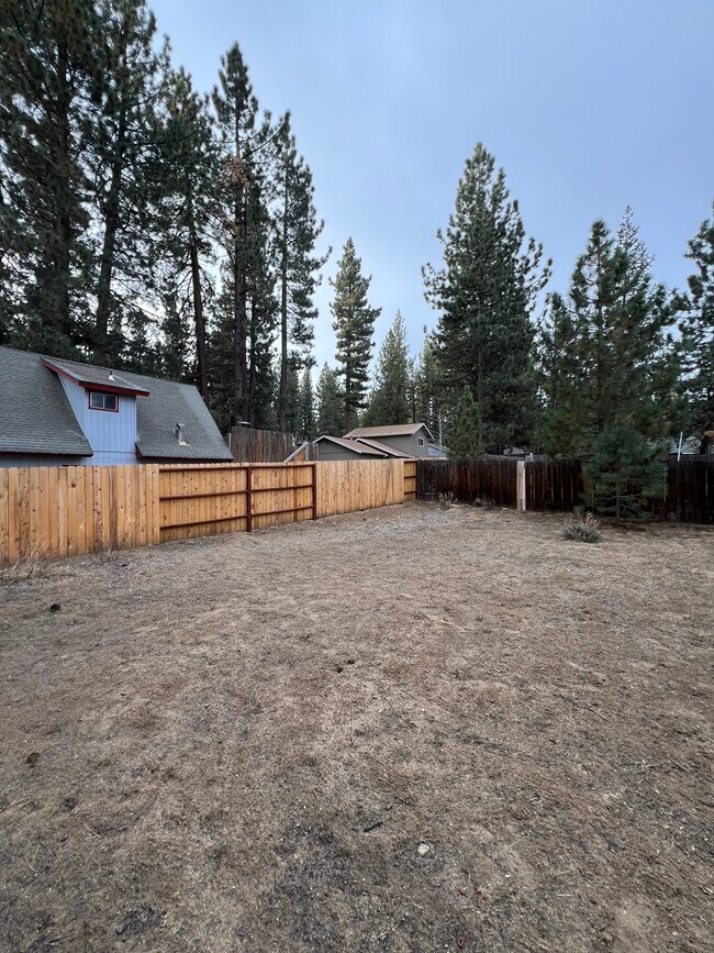 Building Photo - 1506 Murietta Dr