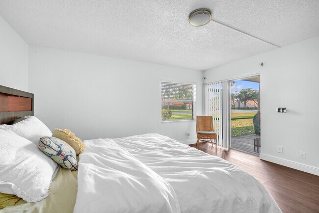 Building Photo - 1403 Congressional Way