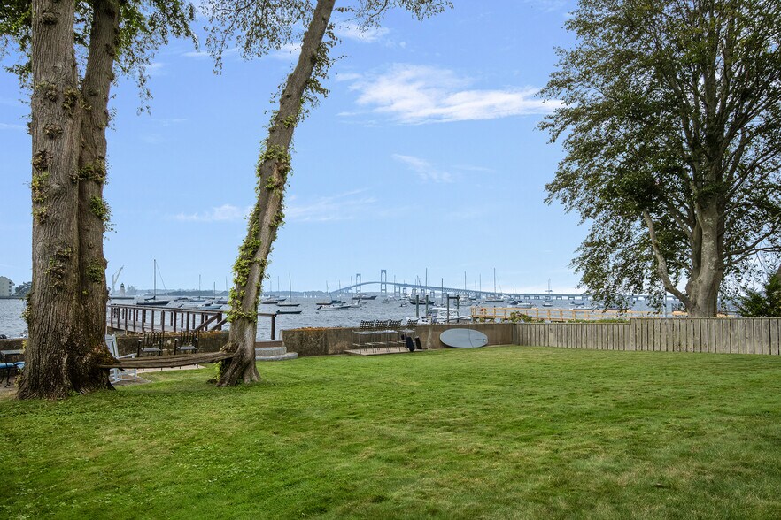 Building Photo - 58 Washington St