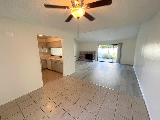 Building Photo - Scandia Pines Condo- Great Amenities!!