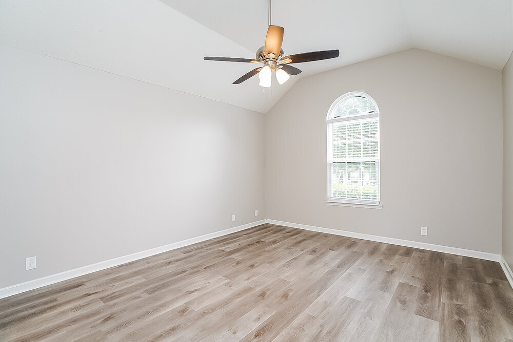 Building Photo - 1205 Hartfield Ct