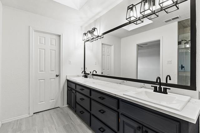 Building Photo - 3103 Bourbon St Cir