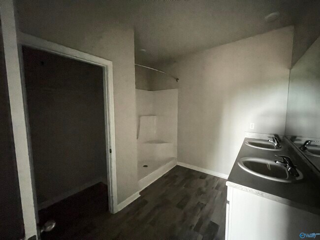 Building Photo - 24734 Delilah Cir