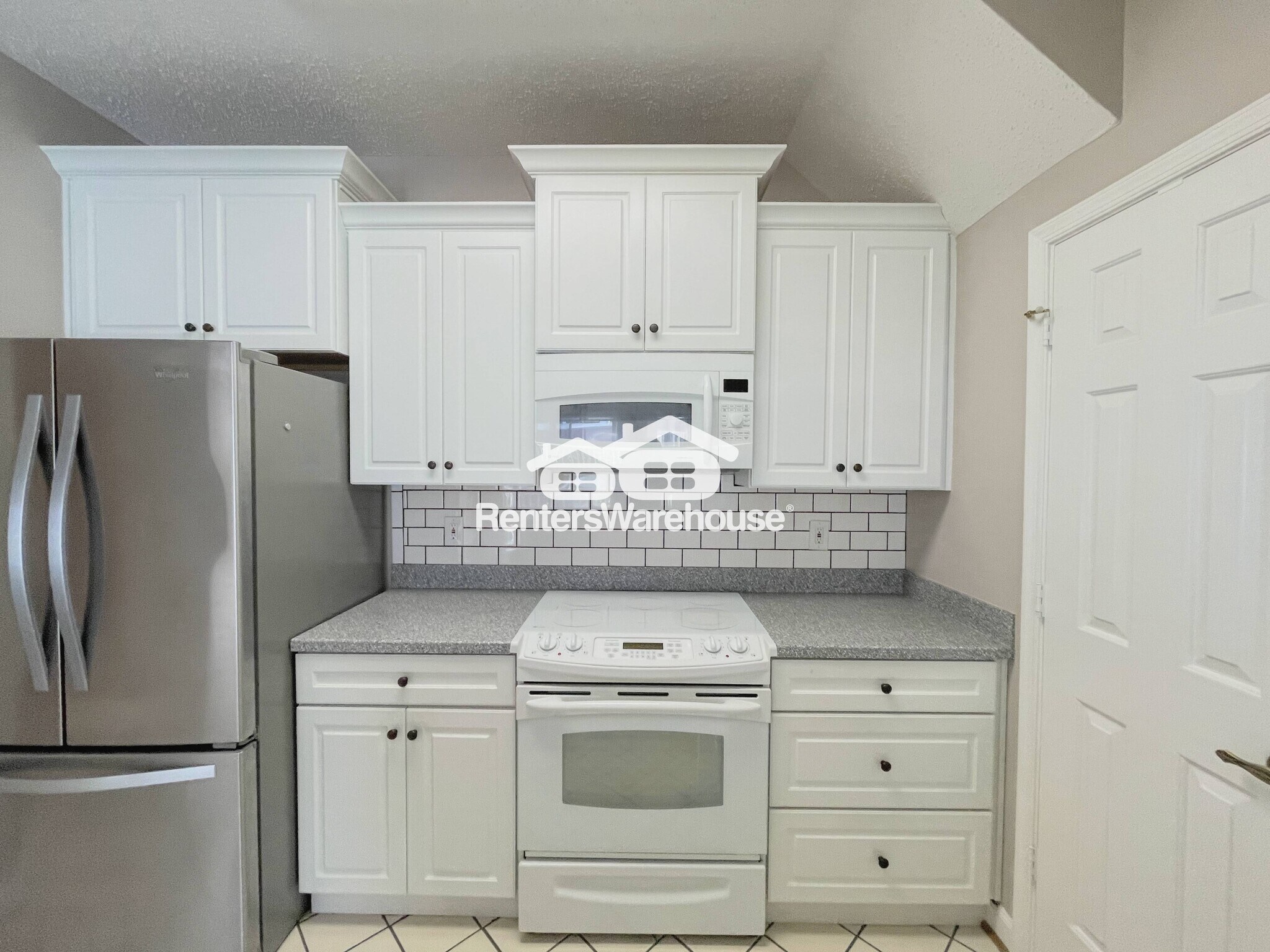 Building Photo - 2304 Beach Haven Dr